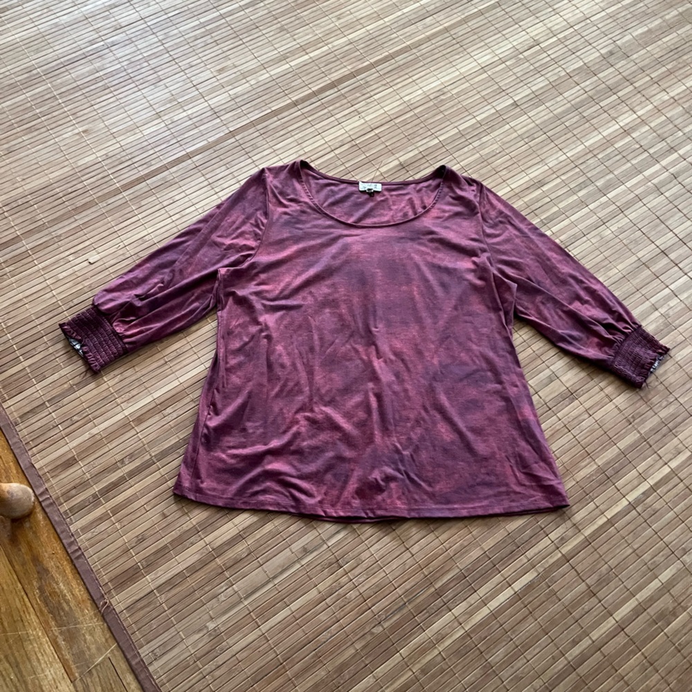 One World XXL Reddish/Blackish Top